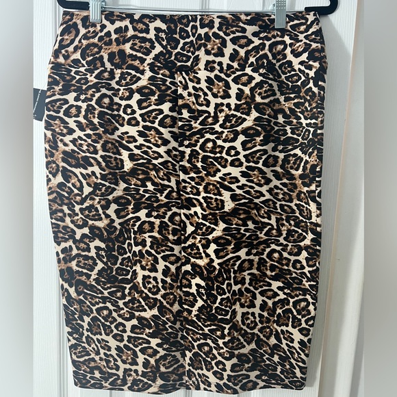 INC Women’s Leopard Pencil Skirt - New With Tags - Picture 2 of 4